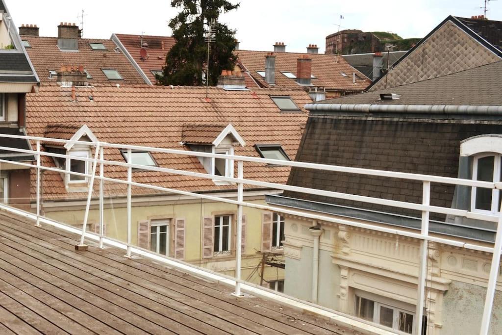 Appartement-Terrasse Parking Prive Meuble De Tourisme 4 Etoiles Belfort Exterior foto