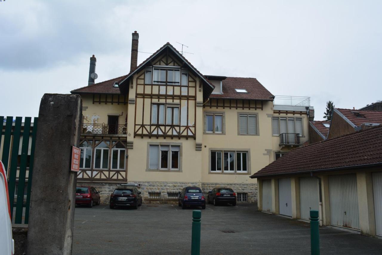 Appartement-Terrasse Parking Prive Meuble De Tourisme 4 Etoiles Belfort Exterior foto